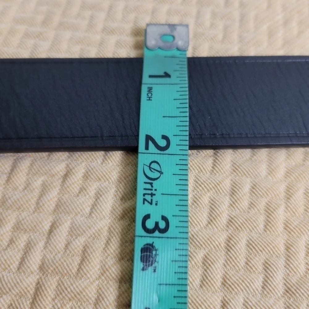 Fossil men's black leather belt size L 44.5in length